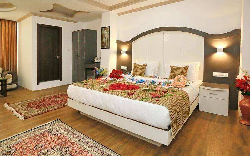 Crown Plaza Residency Srinagar