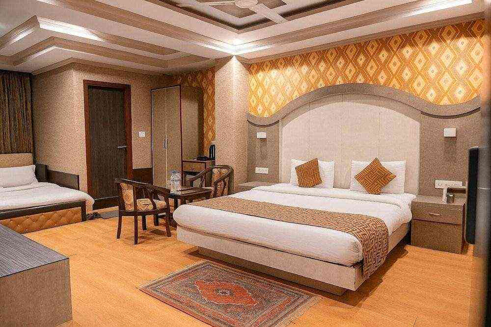 Crown Plaza Residency Srinagar
