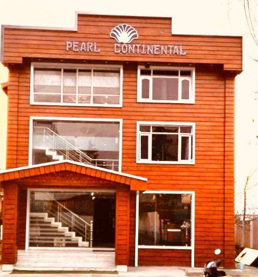 Hotel Pearl Continental Srinagar